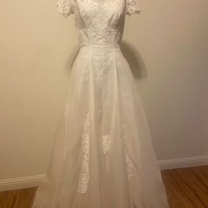 Vintage Wedding Dress size small
